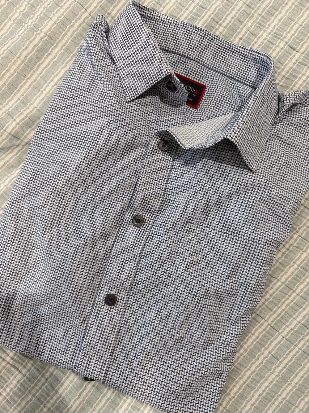 UNTUCKit Men’s Size M Tiefenbrunner Short-Sleeve Button Up